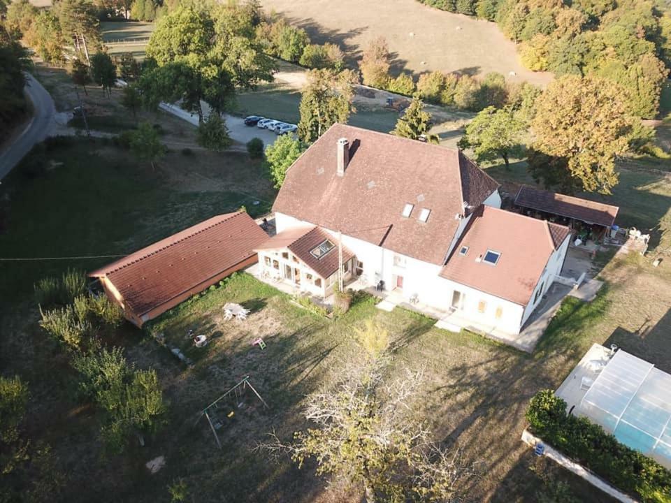 La Ferme De Montard Bed & Breakfast Montmorot ภายนอก รูปภาพ